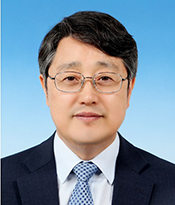 강우준 교수사진